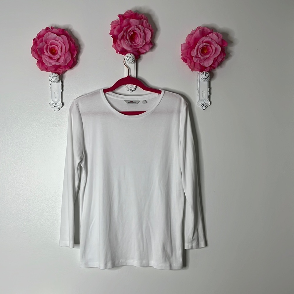 EEUC, Vineyard Vines Simple Crew Neck   T-Shirt, Long Sleeves, White, Size L.